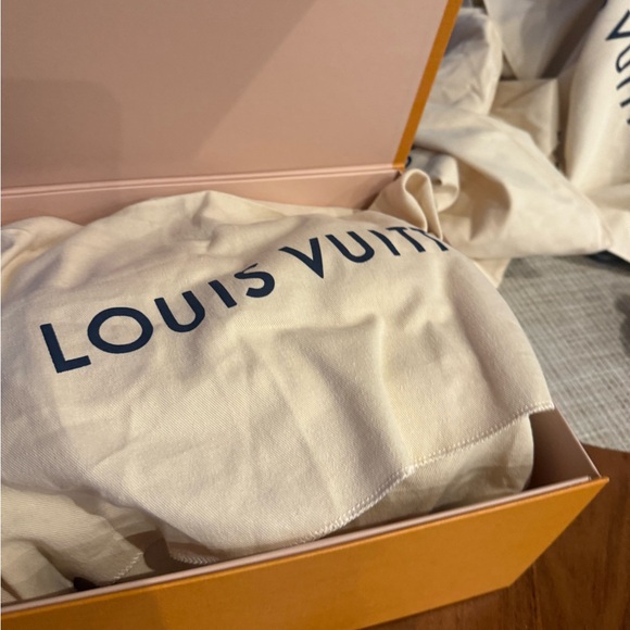 Louis Vuitton cherry blossom speedy 25 2025 Murakami store fresh - Picture 11 of 12